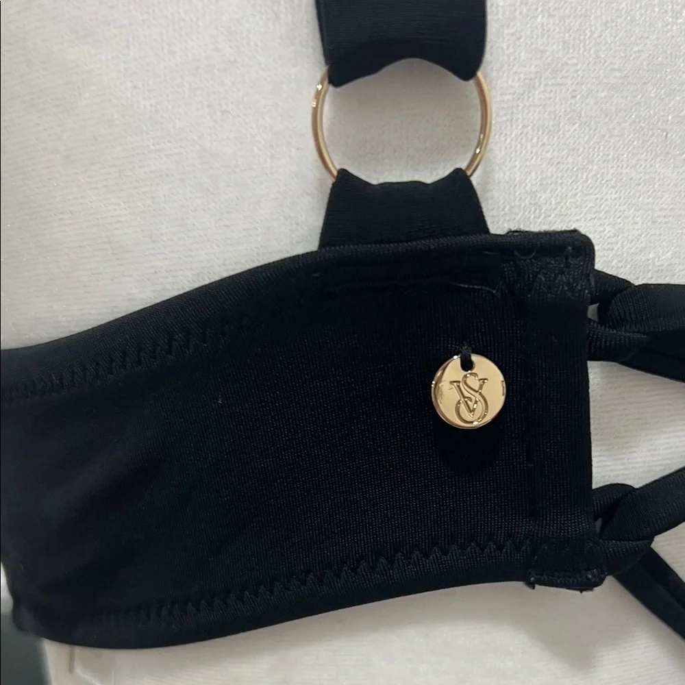 Victoria's Secret Classic Black Bra - Picture 2 of 9